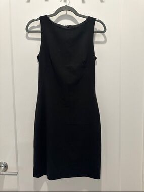 Theory Betty 2 Urban Black Virgin Wool Dress Size 0